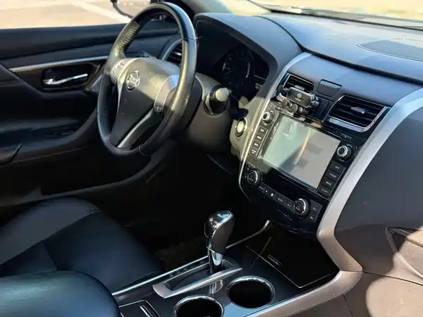 Nissan Teana 2015