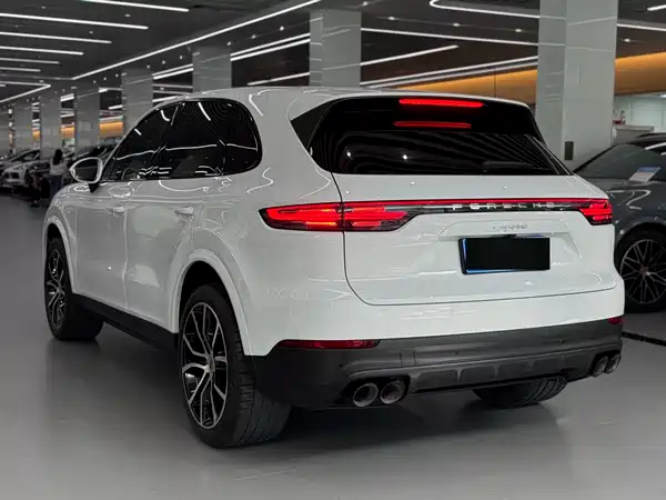 Porsche Cayenne 2019