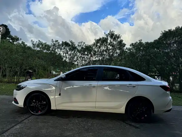 Chevrolet Monza 2020
