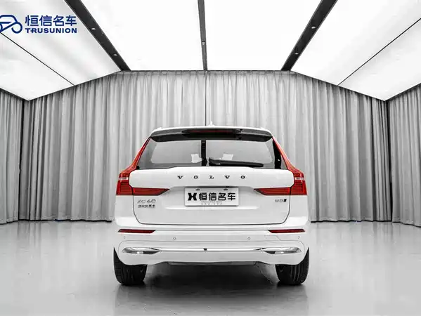 Volvo XC60 2024