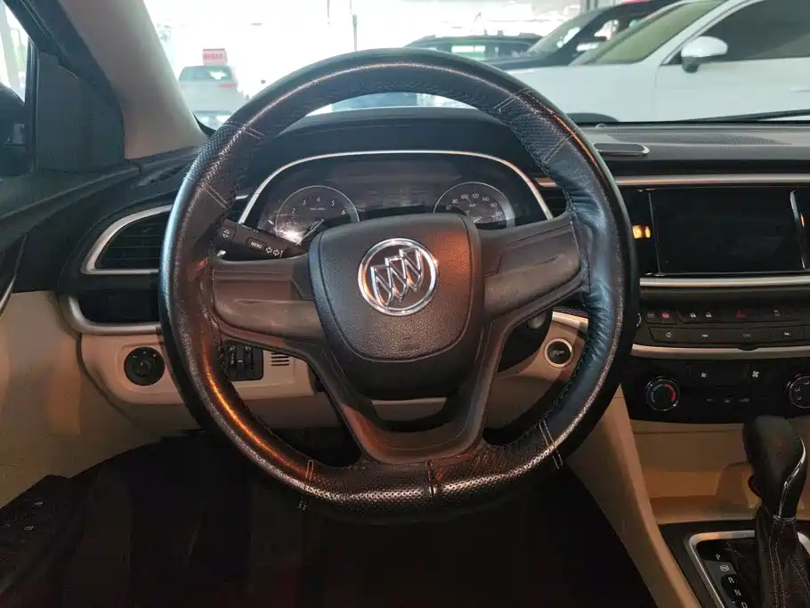 Buick Excelle 2020 — фото 15