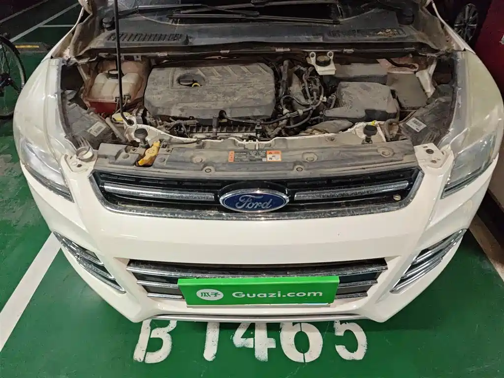 Ford Kuga 2015 — фото 11