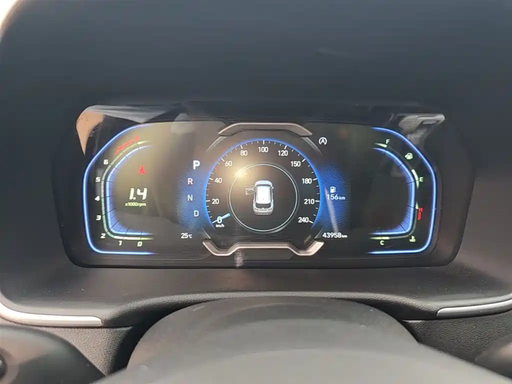 Hyundai Tucson 2023 — фото 12