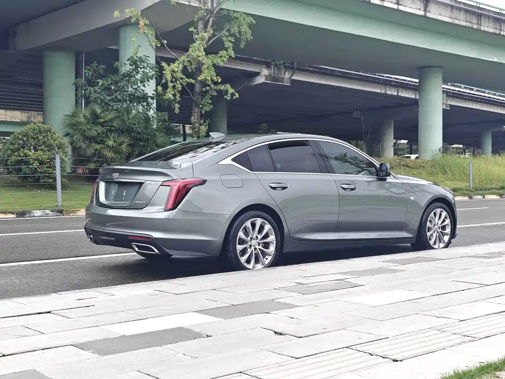 Cadillac CT5 2022 — фото 13
