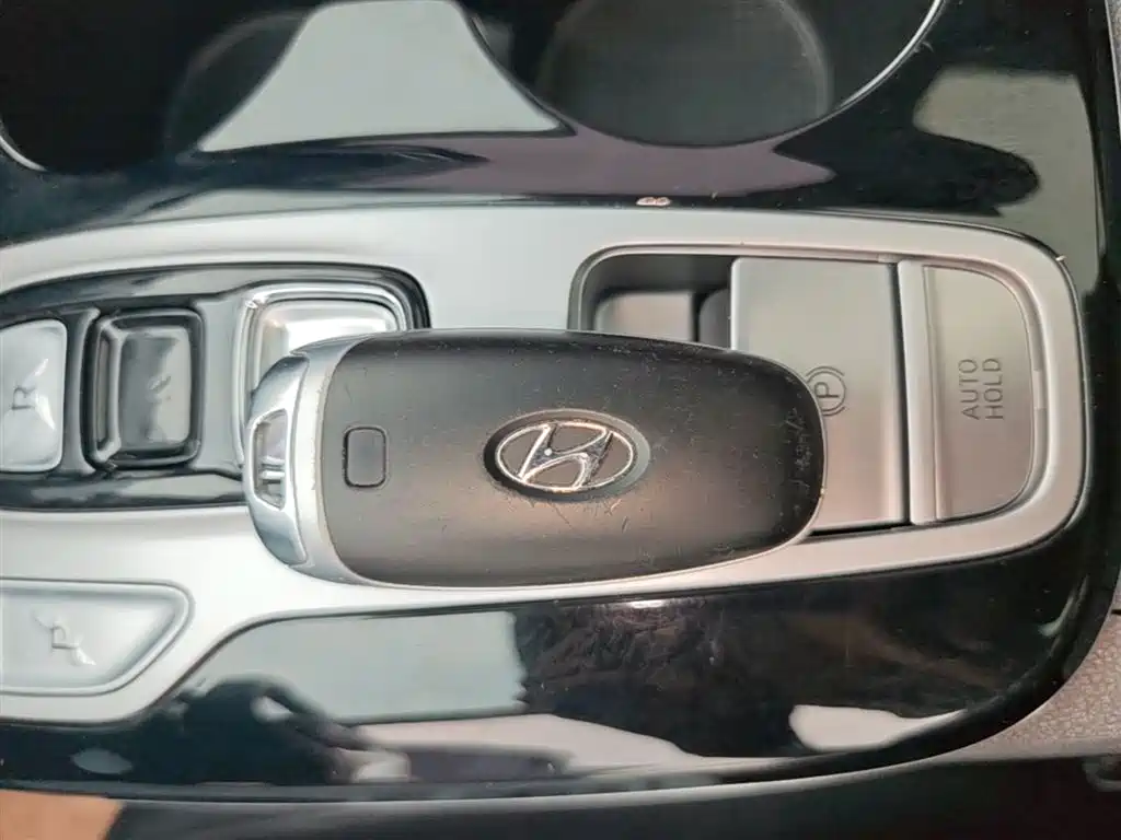 Hyundai Tucson 2023 — фото 9
