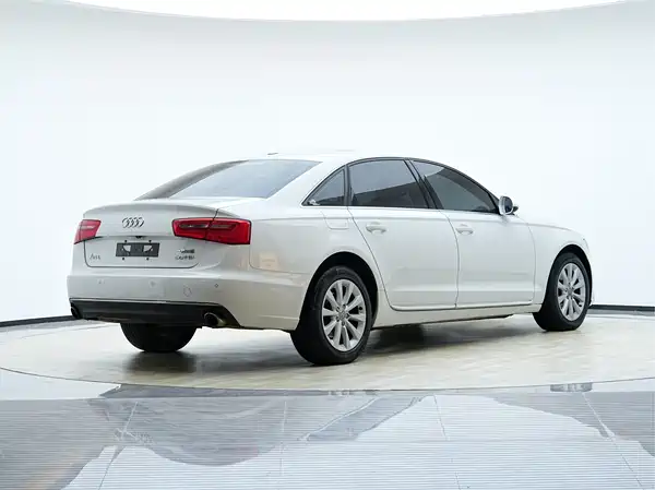 Audi A6L 2014