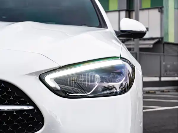 Mercedes-Benz C-Class 2023