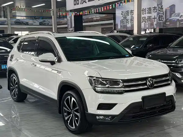 Volkswagen Tharu 2023