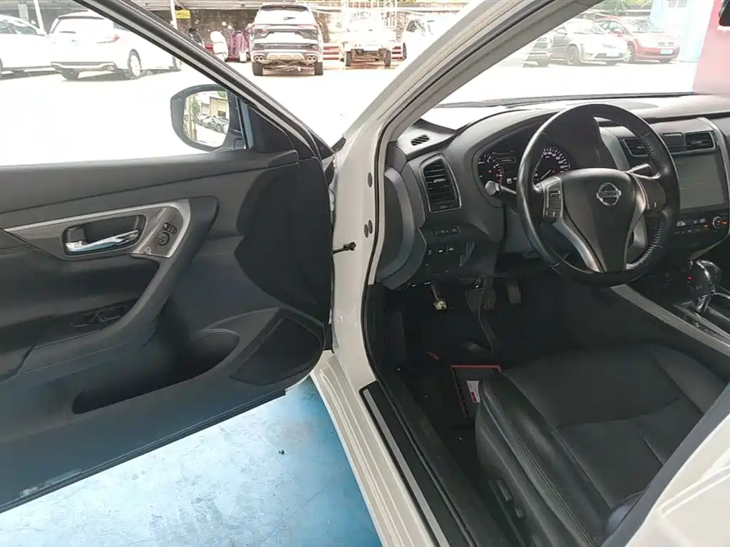 Nissan Teana 2015 — фото 16