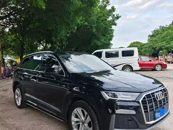 Audi Q7 2022