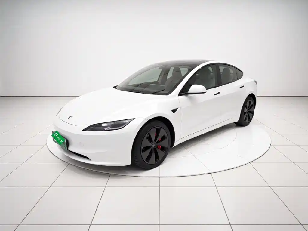 Tesla Model 3 2026