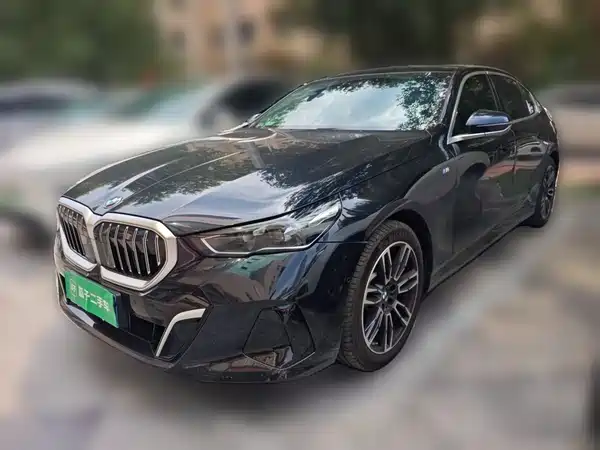 BMW 5 Series 2024