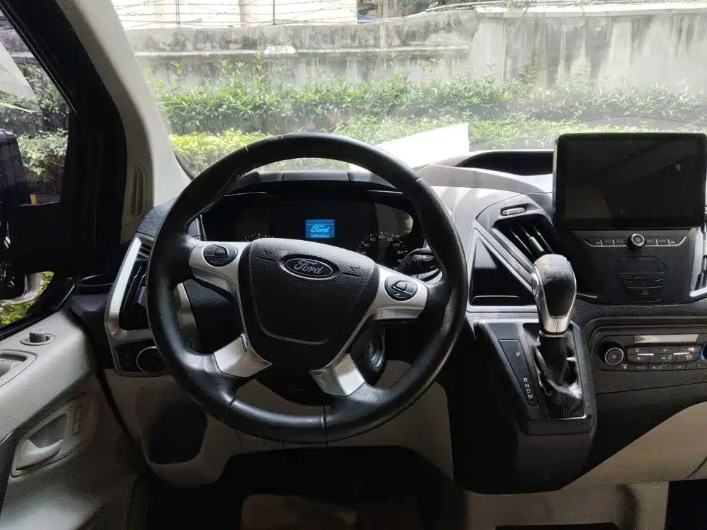 Ford Tourneo 2018 — фото 3