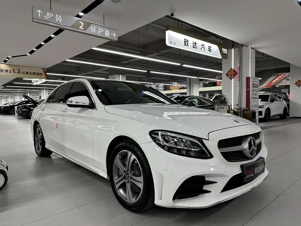 Mercedes-Benz C-Class 2020 — фото 3