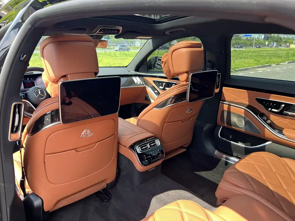 Mercedes-Benz S-Class 2025 — фото 10