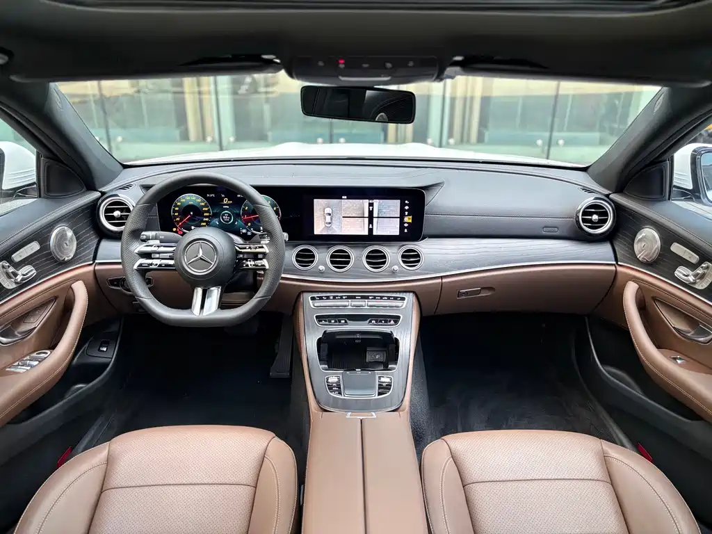 Mercedes-Benz E-Class 2021 — фото 12