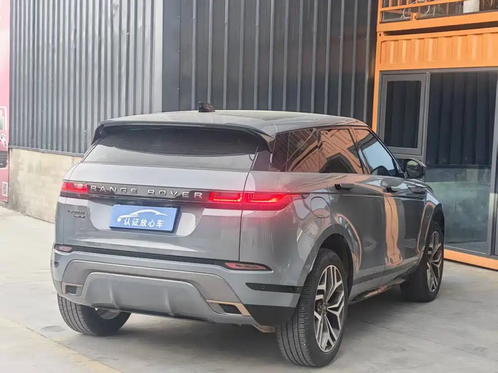Land Rover Evoque 2020 — фото 7