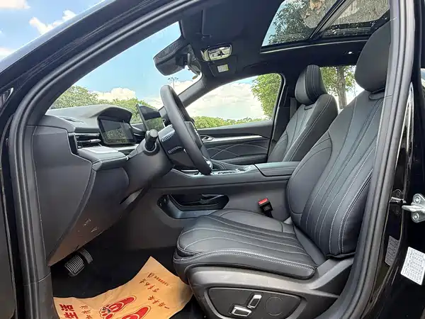 Geely Xingrui 2025