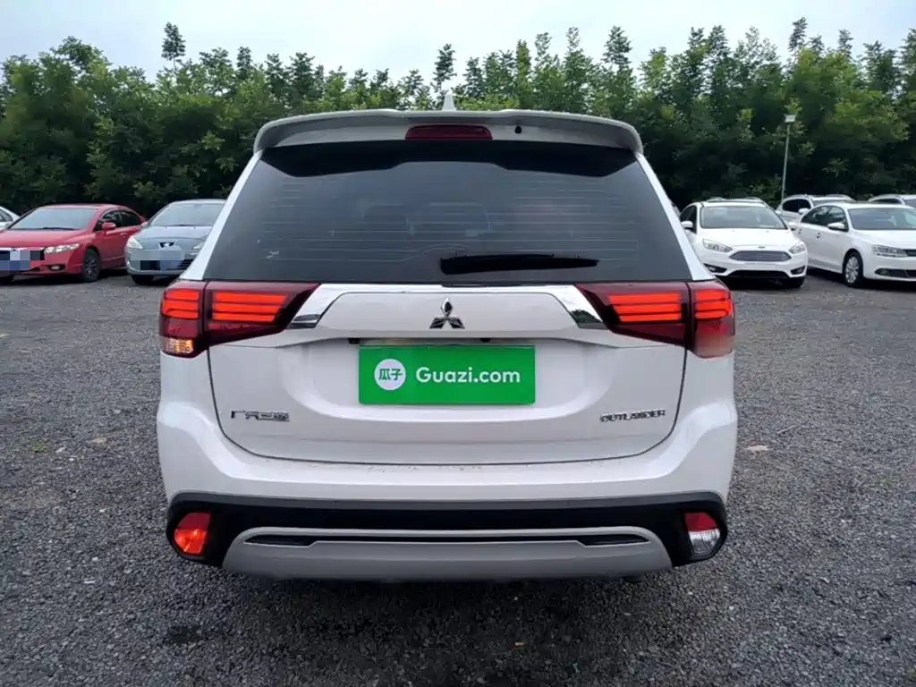 Mitsubishi Outlander 2019