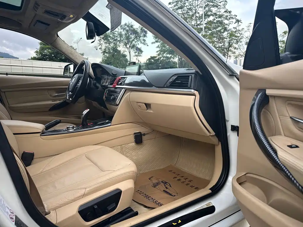 BMW 3 Series 2013