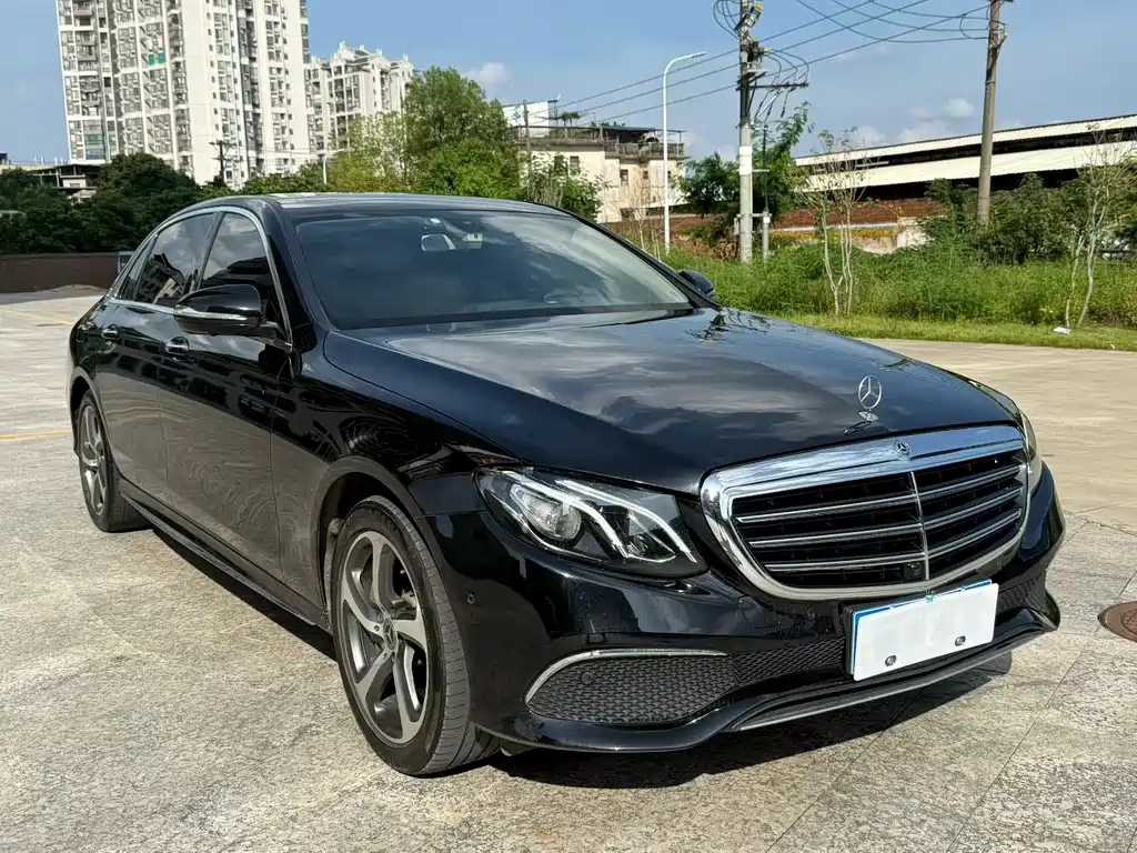 Mercedes-Benz E-Class 2018
