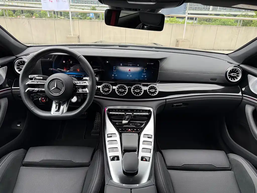 Mercedes-Benz AMG GT 2026 — фото 14