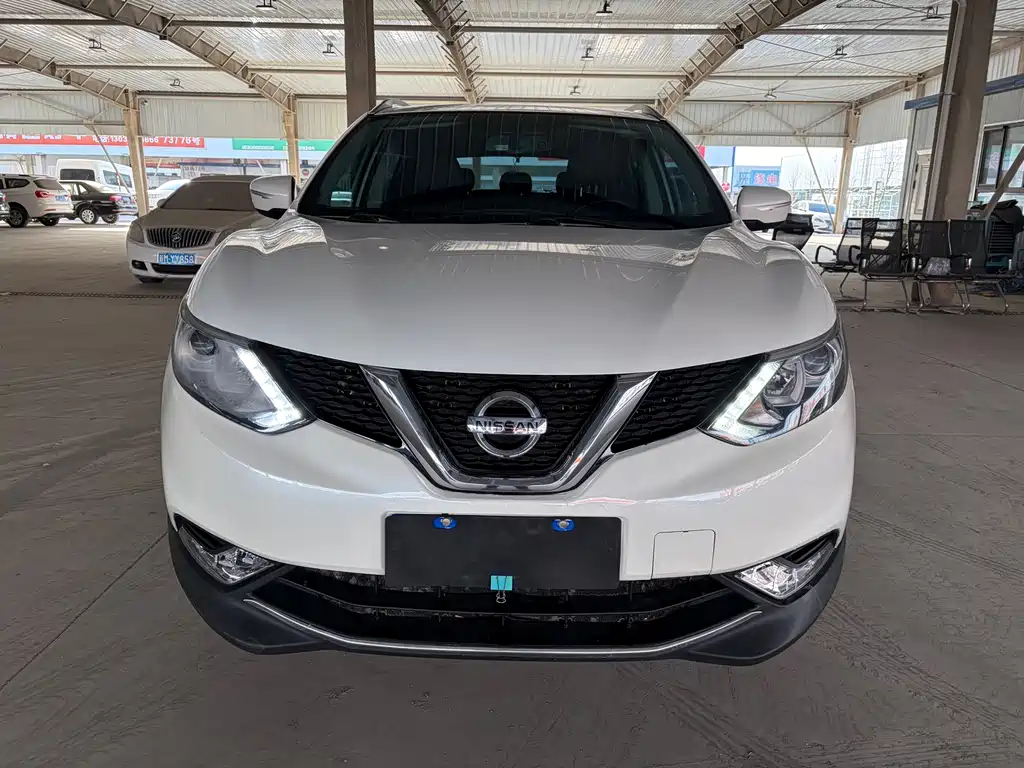 Nissan Qashqai 2018 — фото 2