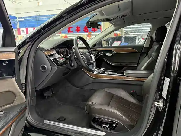 Audi A8 2019
