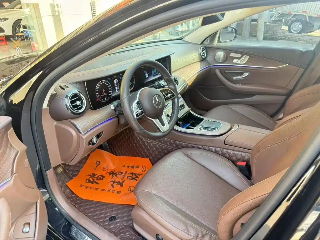 Mercedes-Benz E-Class 2020 — фото 4