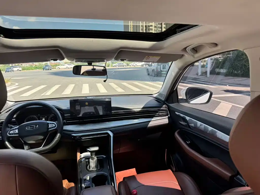 Geely Vision X6 2022 — фото 14