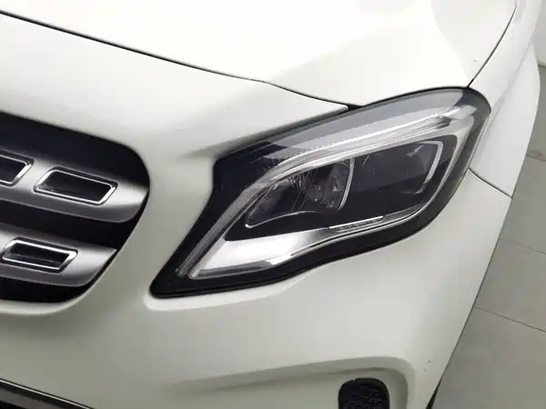 Mercedes-Benz GLA 2019