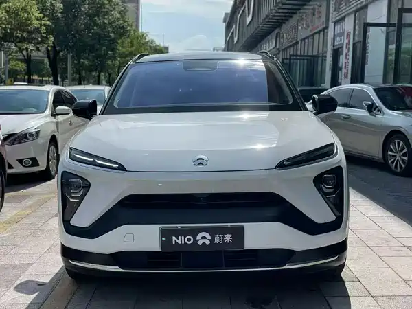 NIO ES6 2020