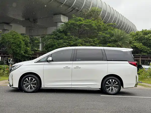GAC Trumpchi M8 2025