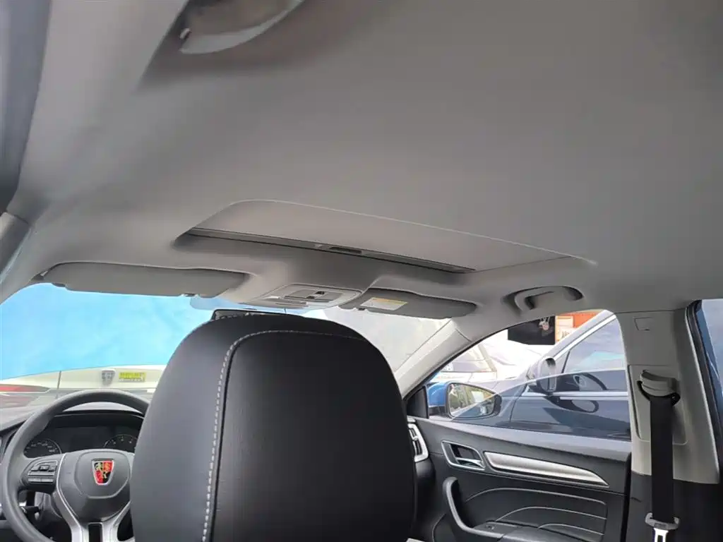 Roewe i6 Classic 2019 — фото 18