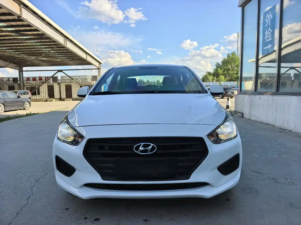 Hyundai Verna 2020 — фото 6