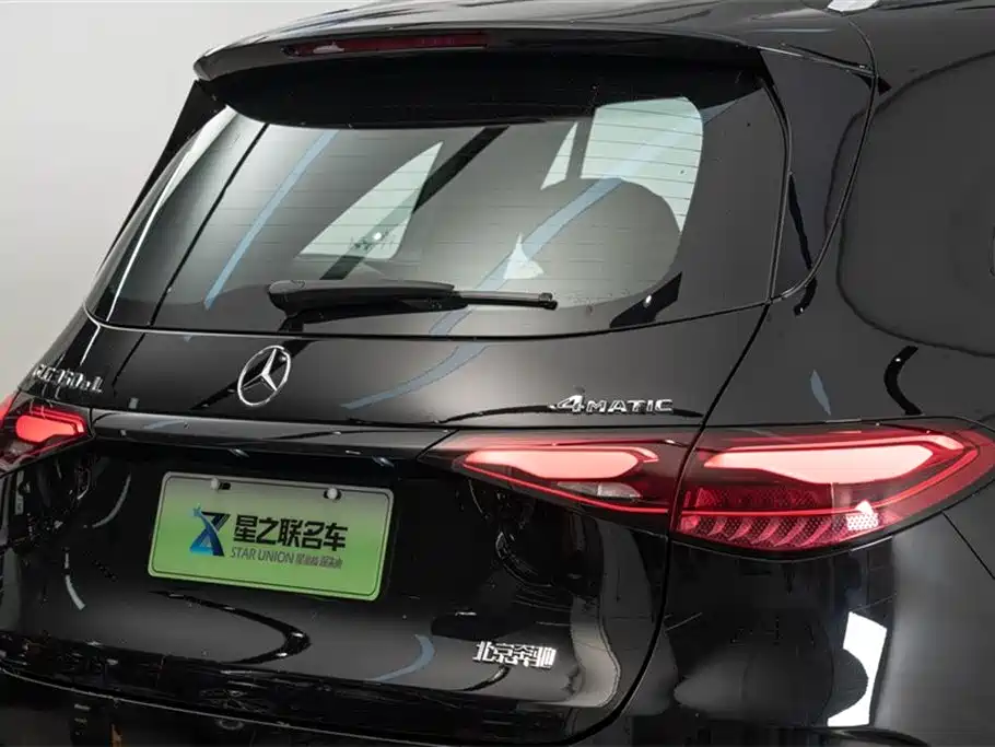 Mercedes-Benz GLC EV 2025 — фото 9