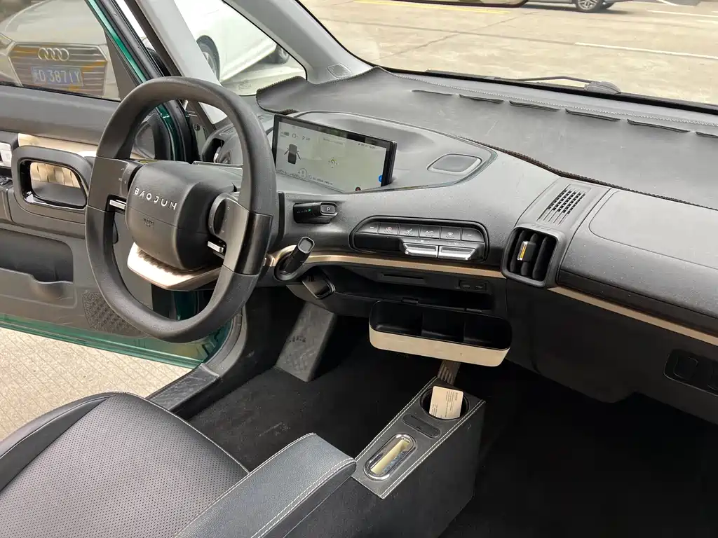 Baojun KiWi EV 2022 — фото 10