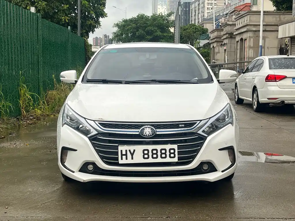 BYD Qin NEV 2018 — фото 2