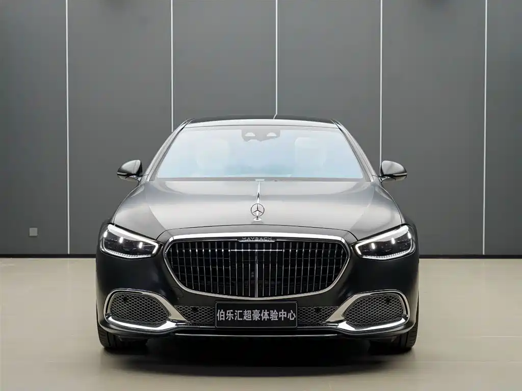Mercedes-Benz Maybach S-Class 2023