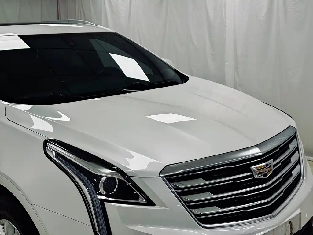 Cadillac XT5 2019 — фото 4