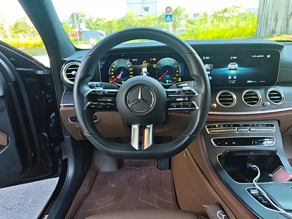 Mercedes-Benz E-Class New Energy 2022 — фото 11