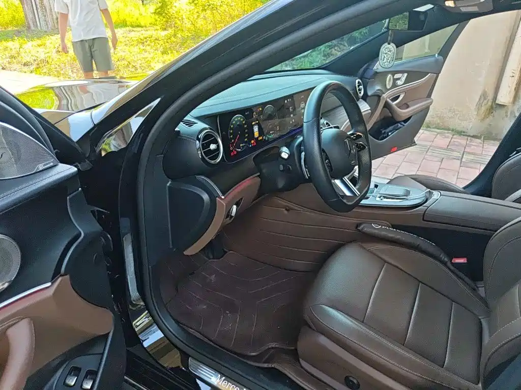 Mercedes-Benz E-Class New Energy 2022 — фото 17