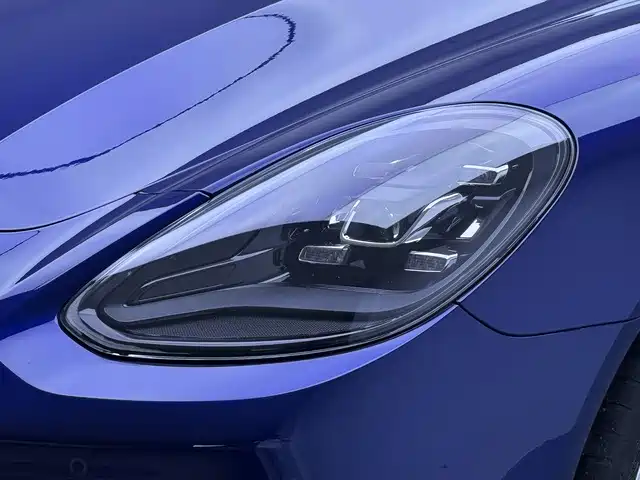 Porsche Panamera 2023 — фото 17