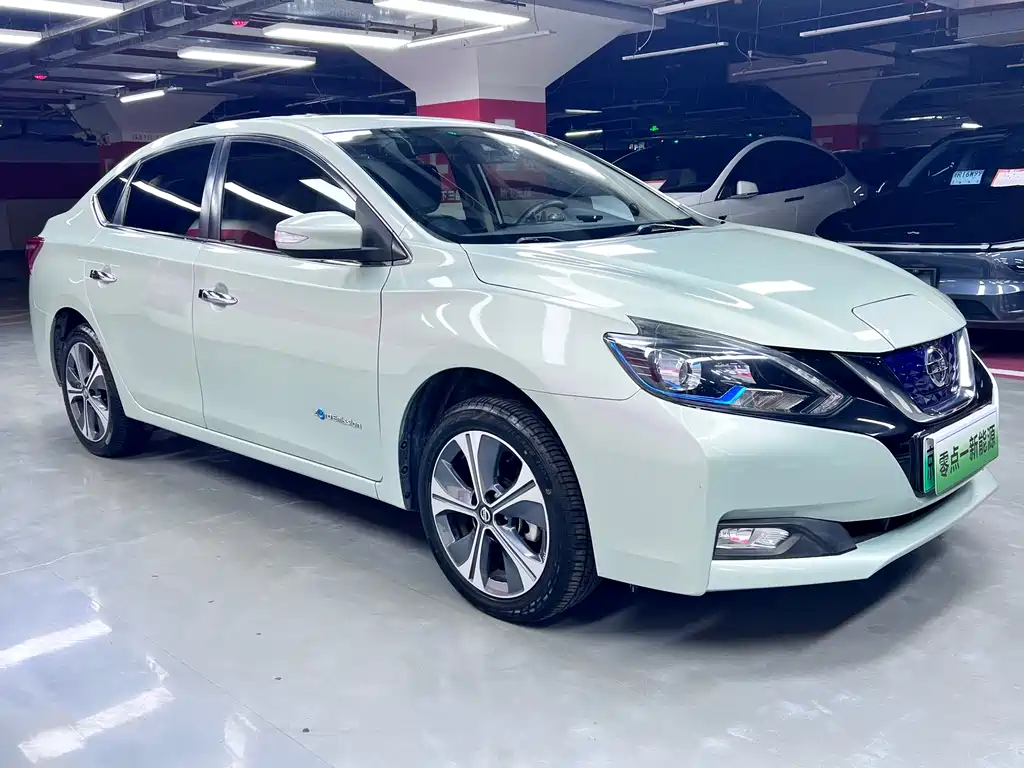 Nissan Sylphy EV 2018 — фото 3