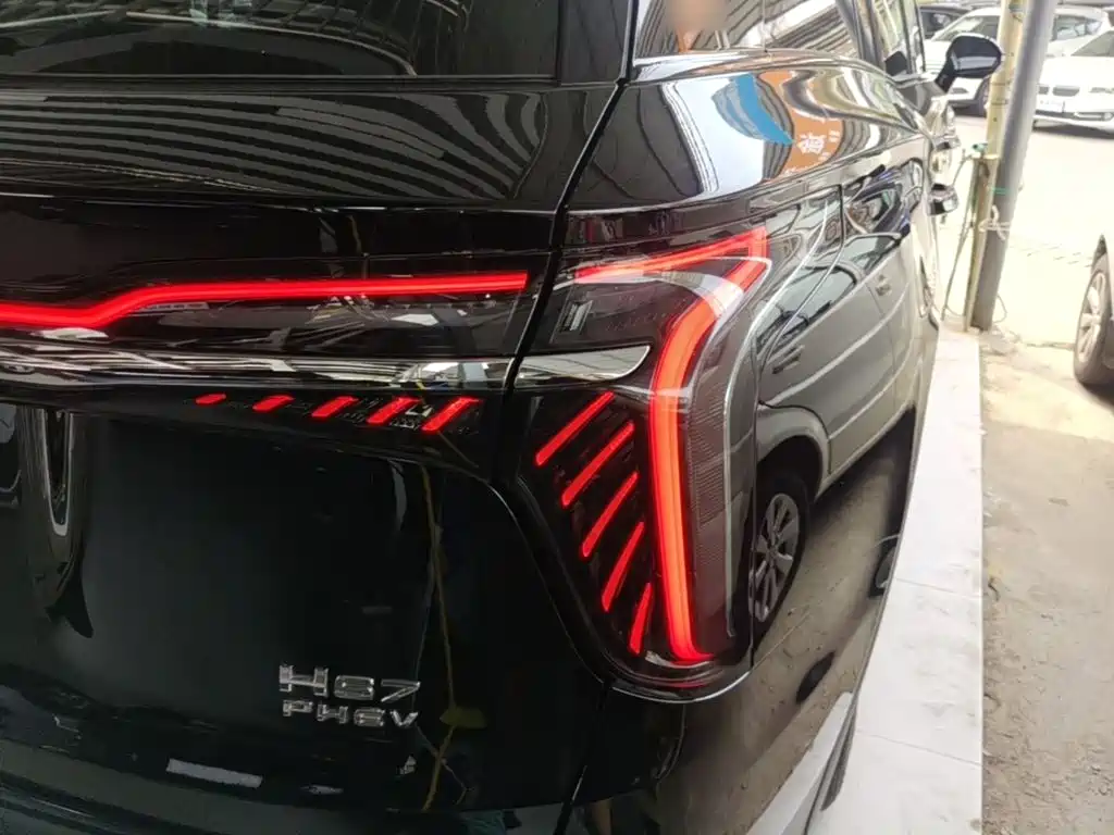 Hongqi HS7 PHEV 2025 — фото 8