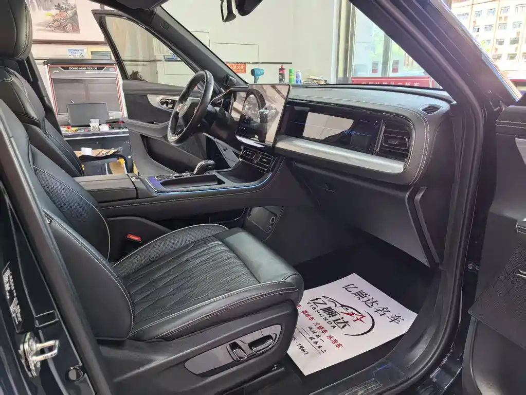 GAC Motor Trumpchi GS8 2022 — фото 10