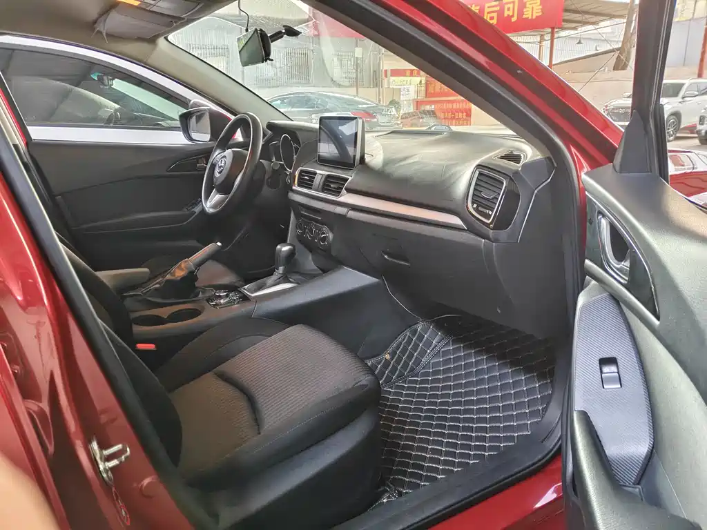 Mazda 3 Angkesela 2016