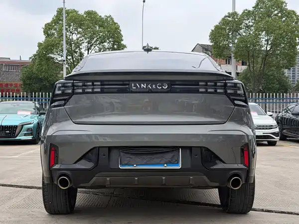 Lynk & Co 05 2020