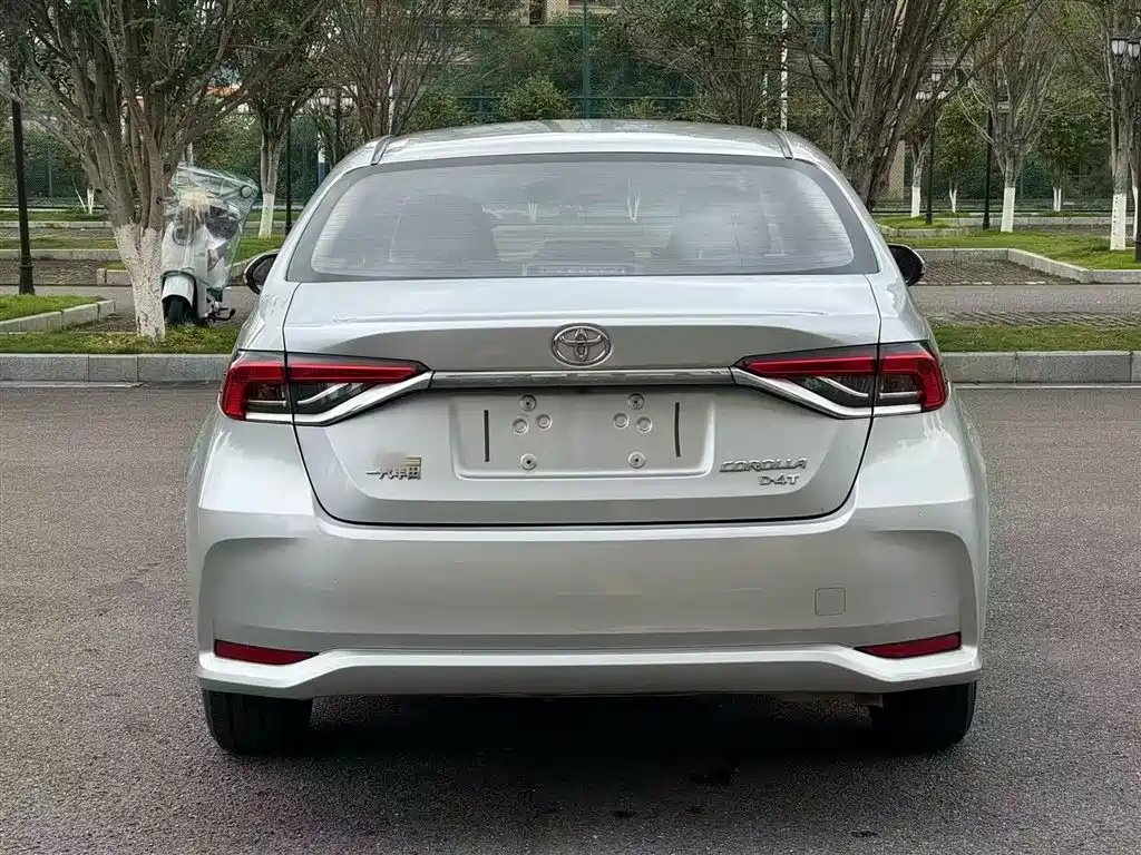 Toyota Corolla 2019 — фото 6