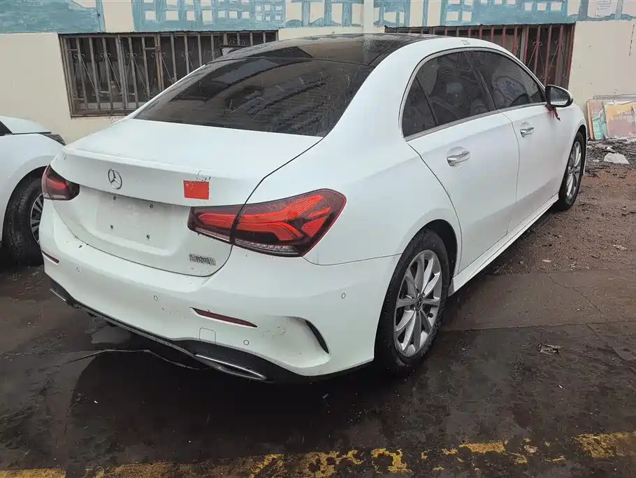 Mercedes-Benz A-Class 2020 — фото 3